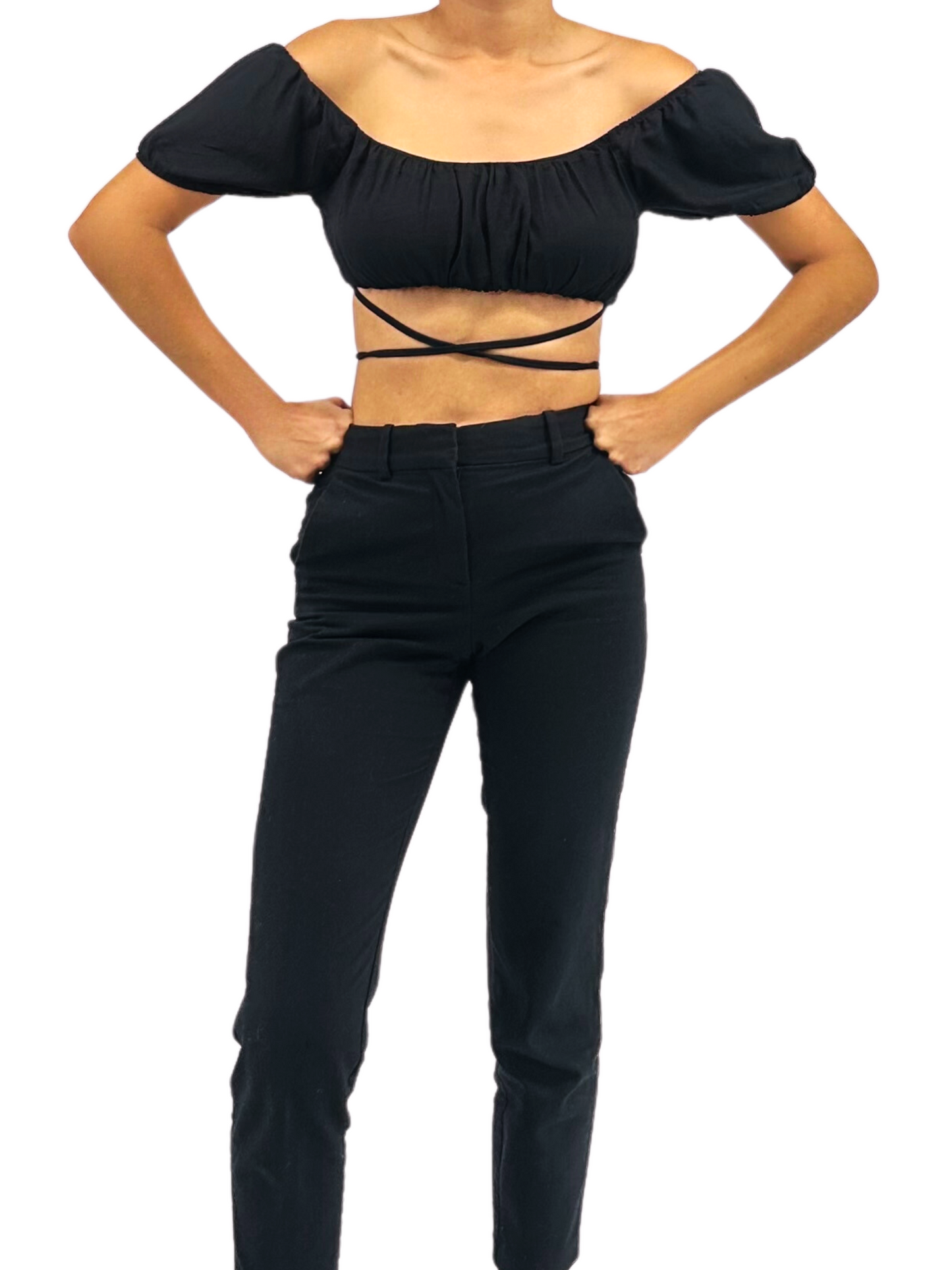 Black Crop-Top
