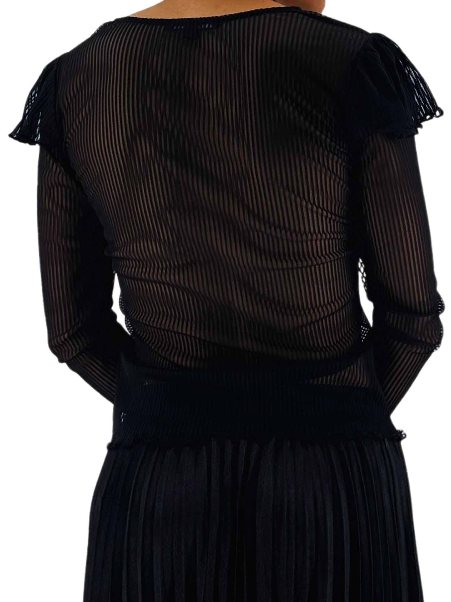RUFFLE SLEEVE TOP